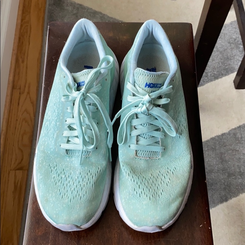 Hoka Cavu 2 running shoes